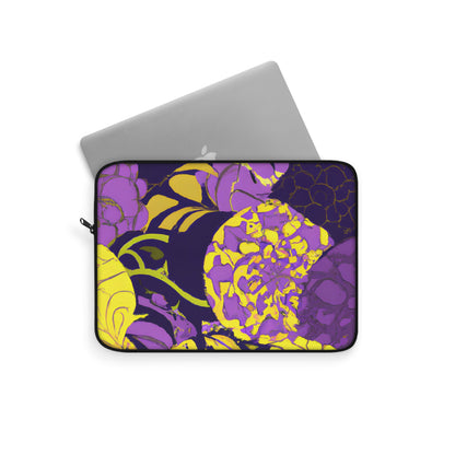 GoldieGrande - LGBTQ+ Laptop Sleeve (12", 13", 15")